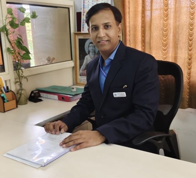 Dr. Pravin Game